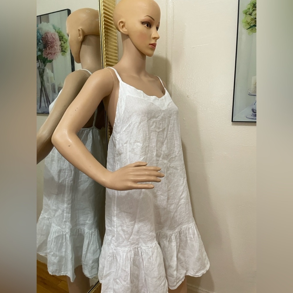 Bellambra Chic White Sleeveless mini dress - Picture 2 of 14
